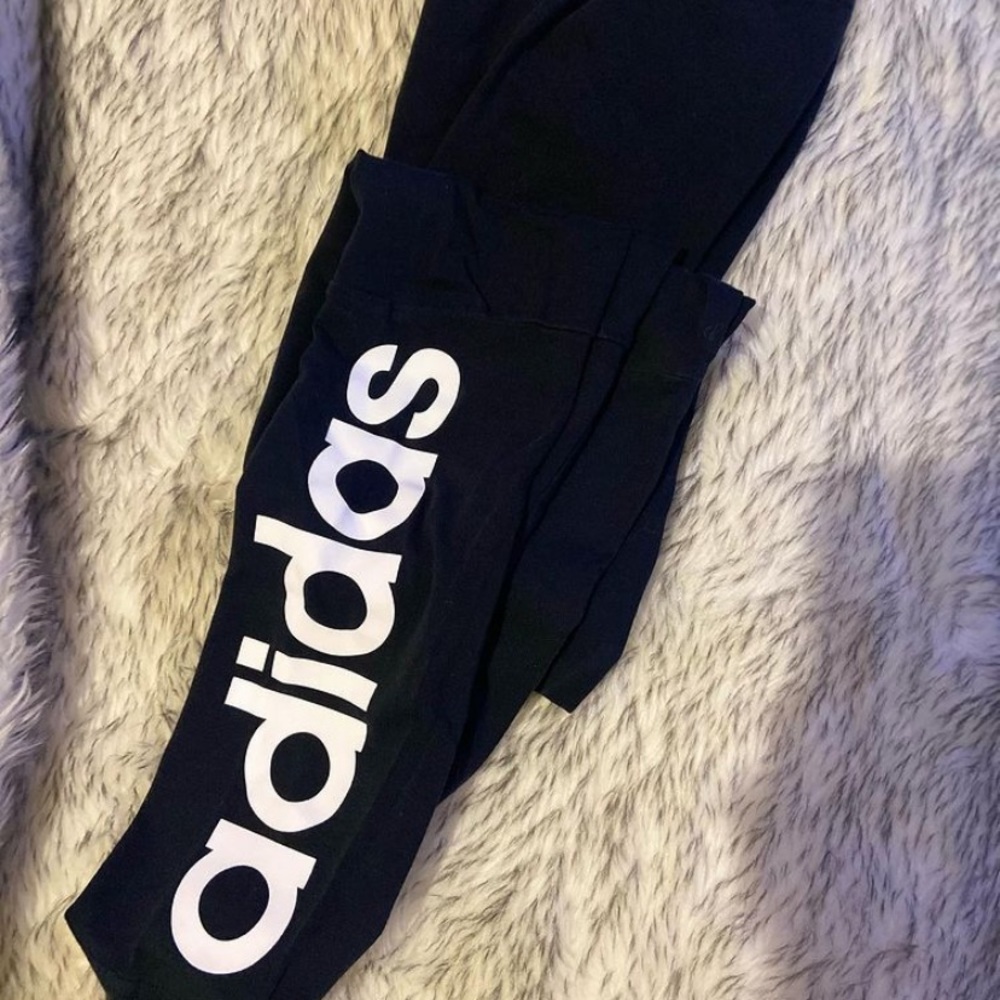 Adidas leggings